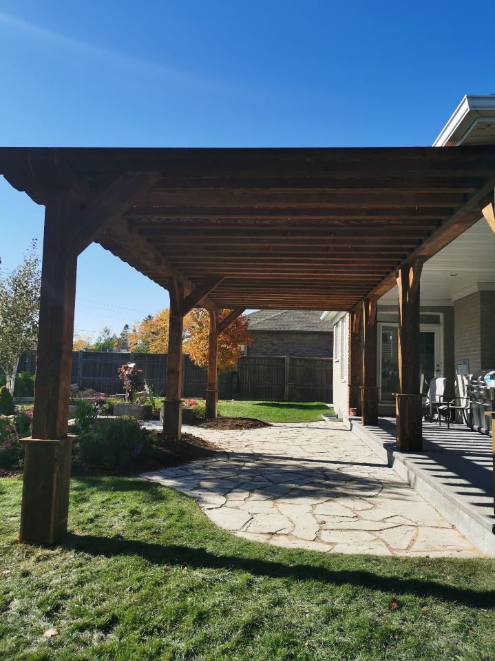 Pergola extension on deck